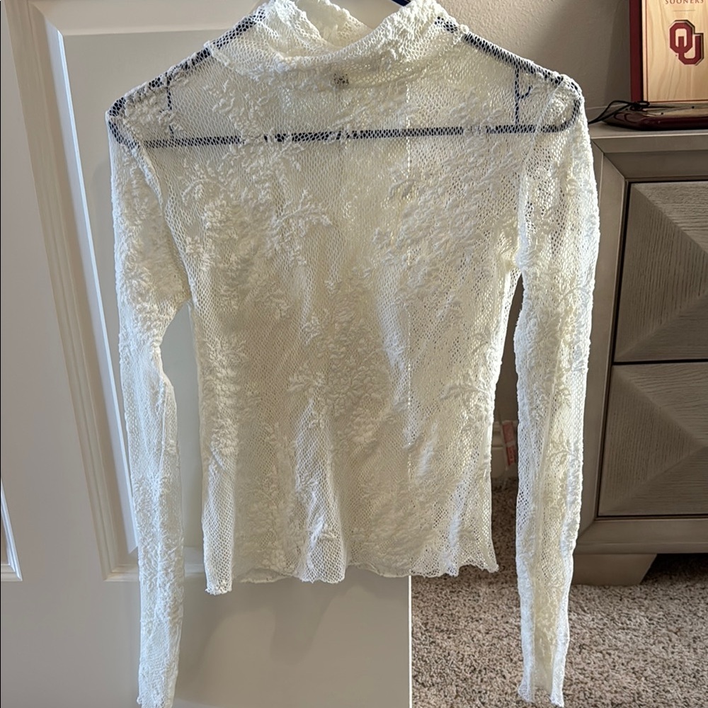 Elegant Lace Long Sleeve Top - White